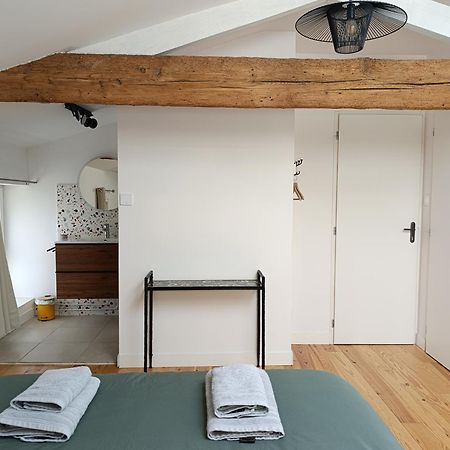 Maison Irondas Saint-Pierre-d'Aurillac Eksteriør bilde