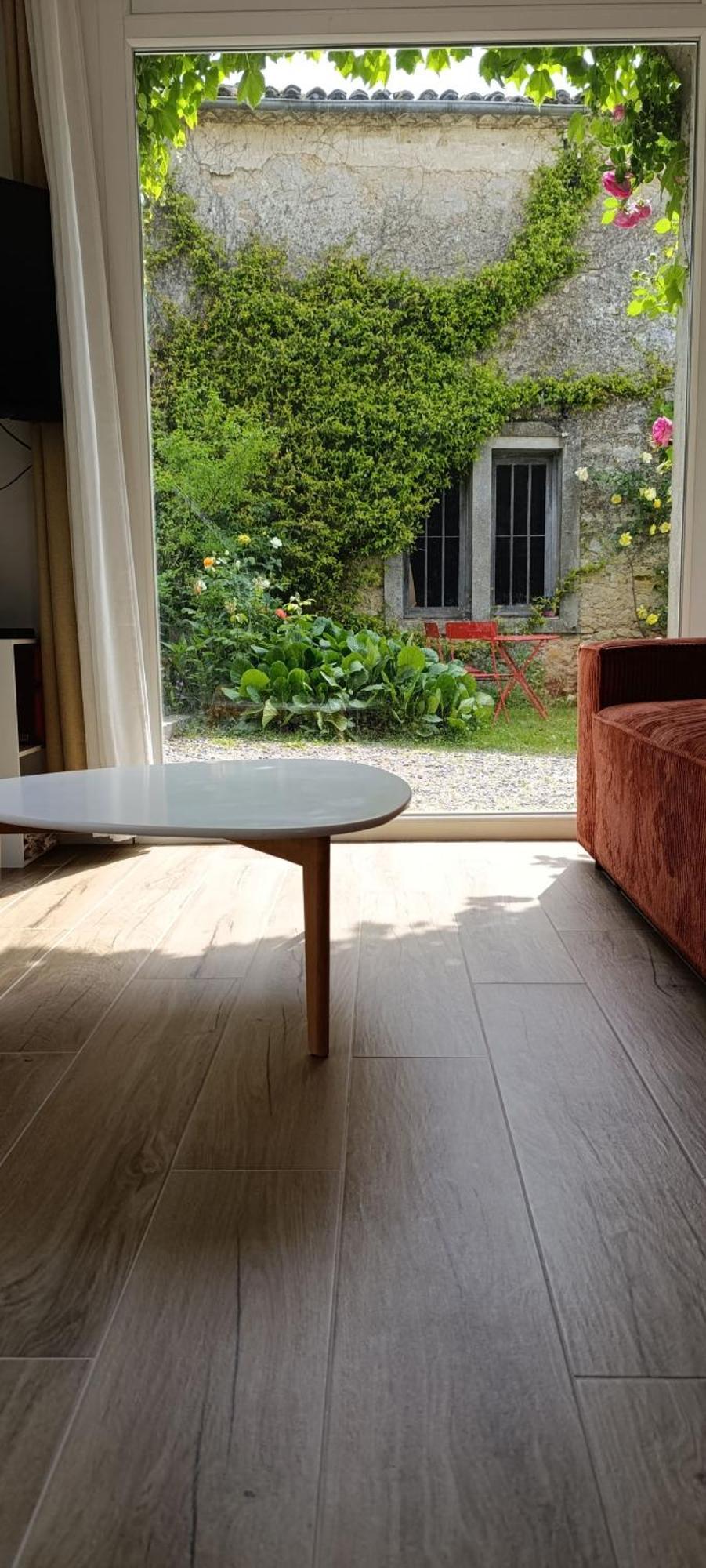 Maison Irondas Saint-Pierre-d'Aurillac Eksteriør bilde